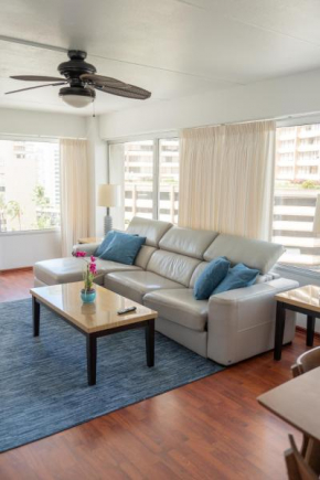 Romanna's Oahu Getaway with Heated Pool & City Views